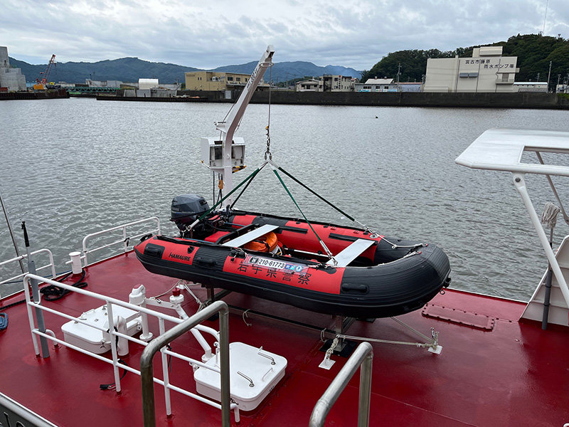 岩手県警察警備艇「第2さんりく」に搭載されたAU360W